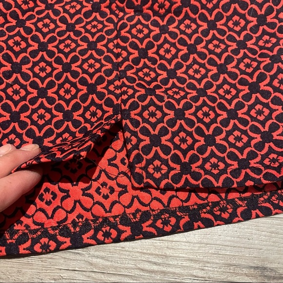 Preppy Jacquard Red Black High Rise Dress Shorts by Moonlight - Size Large - Picture 4 of 9